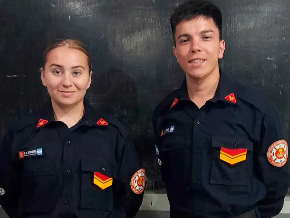 Cabos María Moreira y Leandro Páez