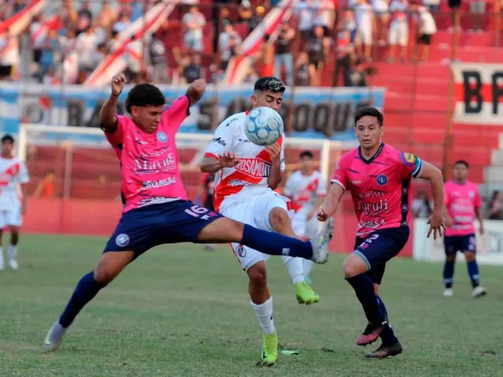 El duelo se jugará en el estadio Andrés Guacurarí