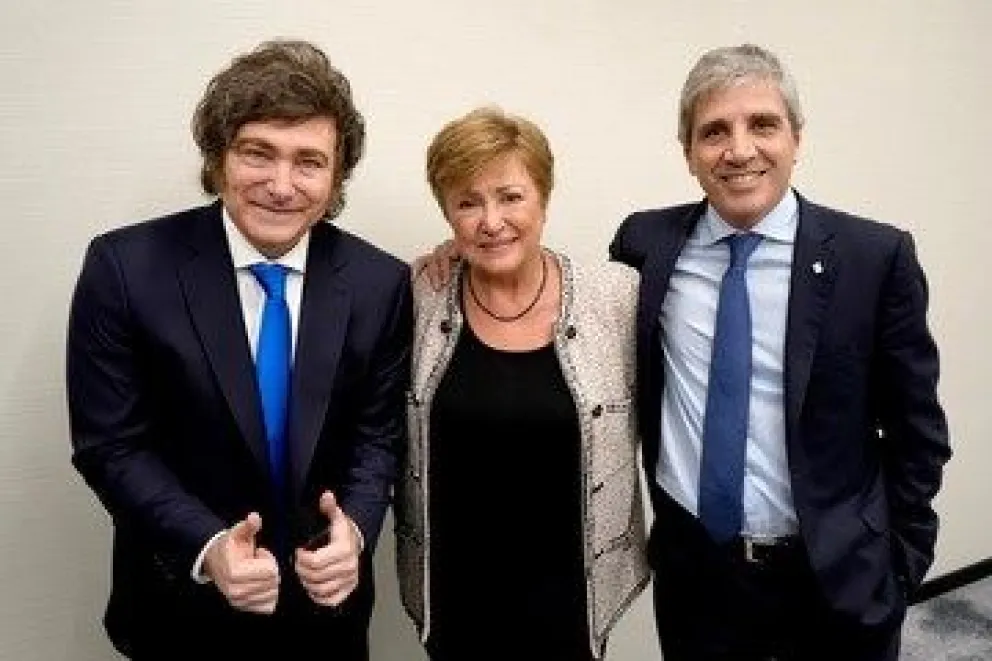 Milei, Kristalina Georgieva y Caputo 