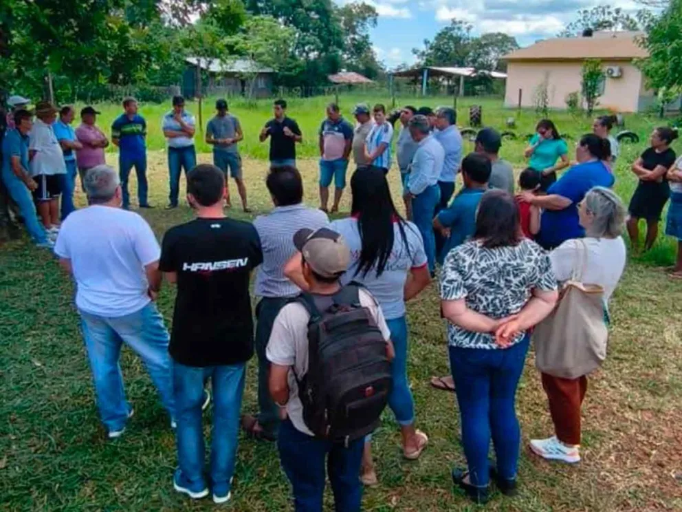 Nicolás Mazal Bazán se reunió con los vecinos