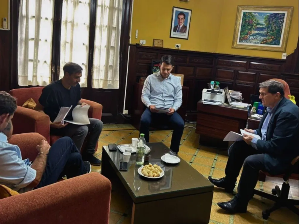 Adolfo Safrán reunido con representantes de CCIP