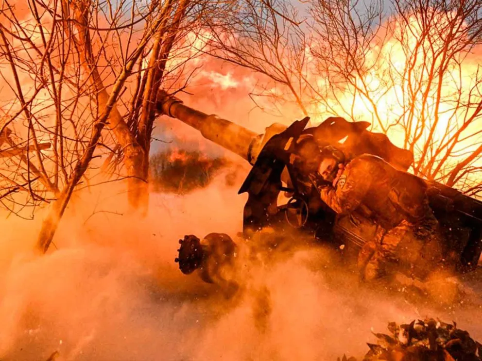 Destruyeron depósitos de municiones 