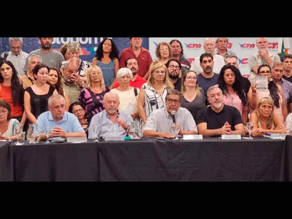 Anunciado en forma conjunta