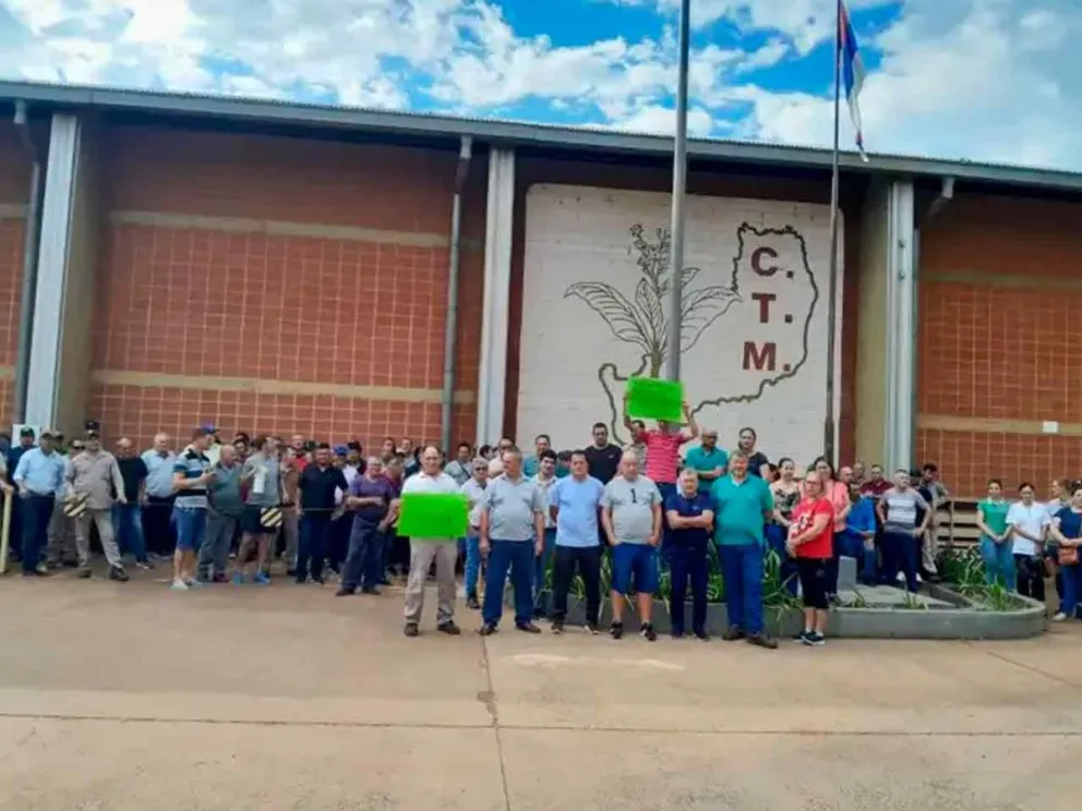 Continúa la protesta en Alem