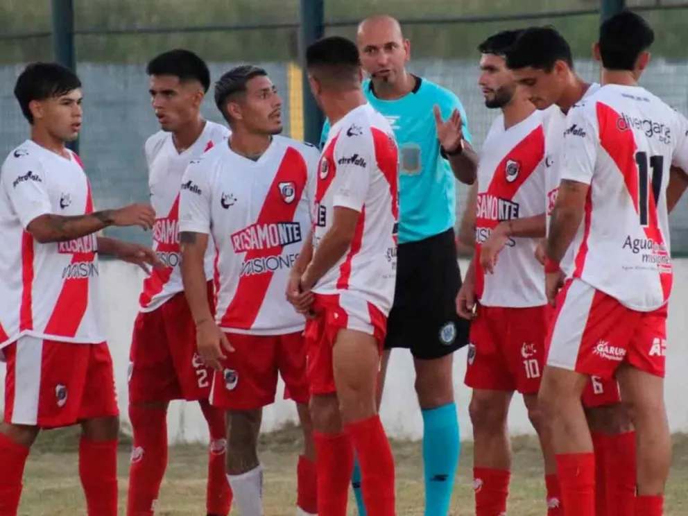En el estadio “Pedro Biolchi” la Franja no pudo quebrar la resistencia de Defensores de Puerto Vilelas