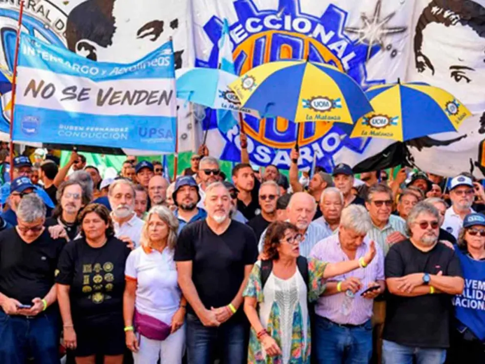  Marcha masiva y acto frente a la gobernación