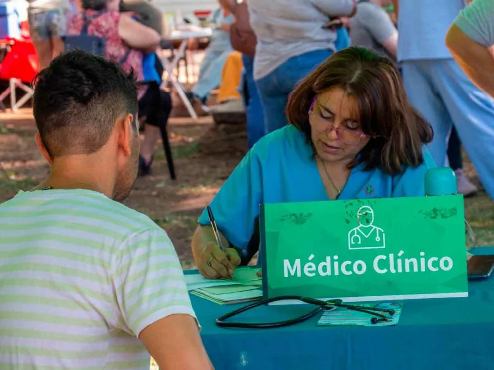 De 8:00 a 11:00, en el SUM