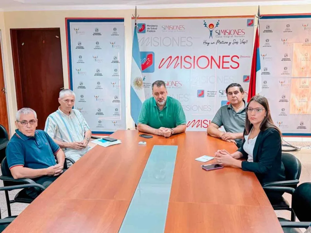 Héctor González encabezó la presentación 