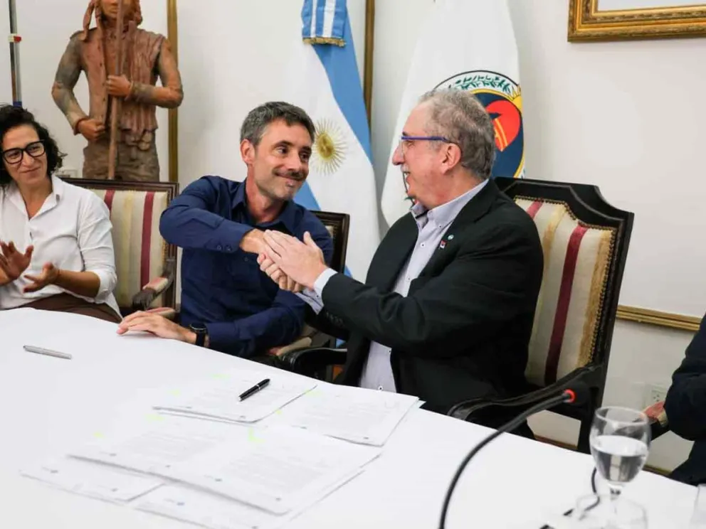 Hugo Passalacqua junto al secretario general del CFI, Ignacio Lamothe