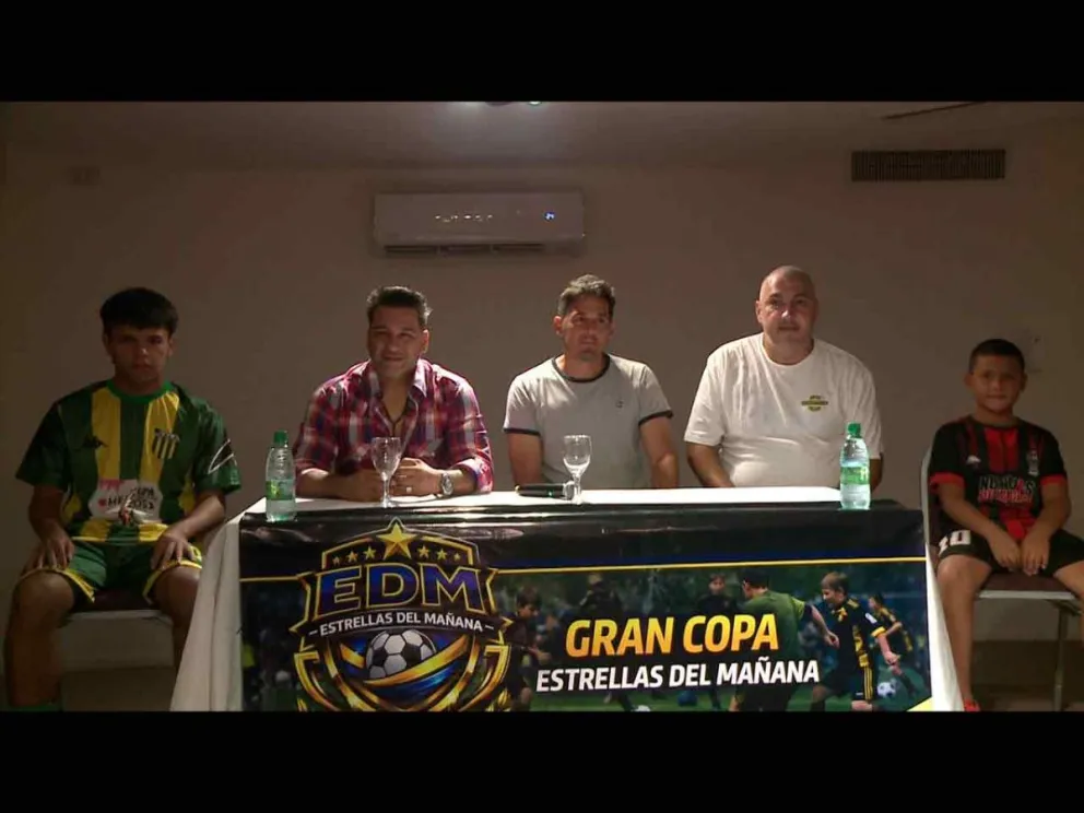 Presentación oficial