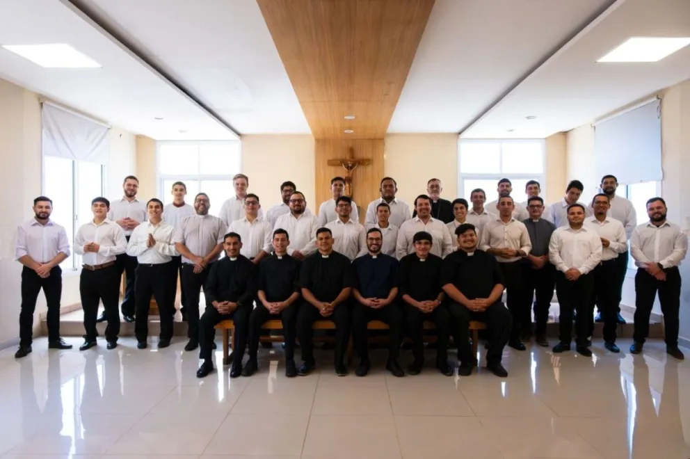 El sábado 28 de febrero a las 20:00