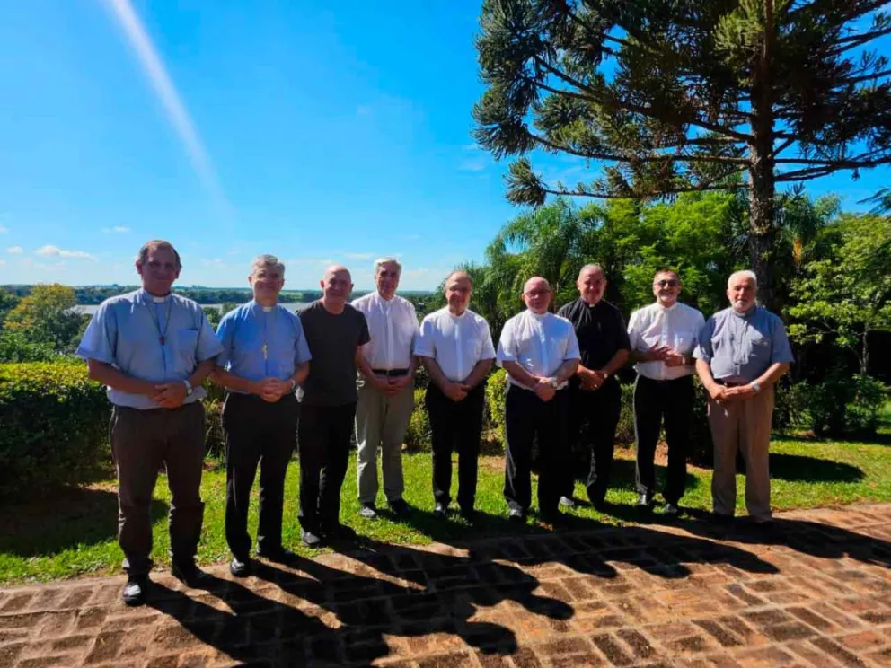Los Obispos se reunieron en Santo Tomé