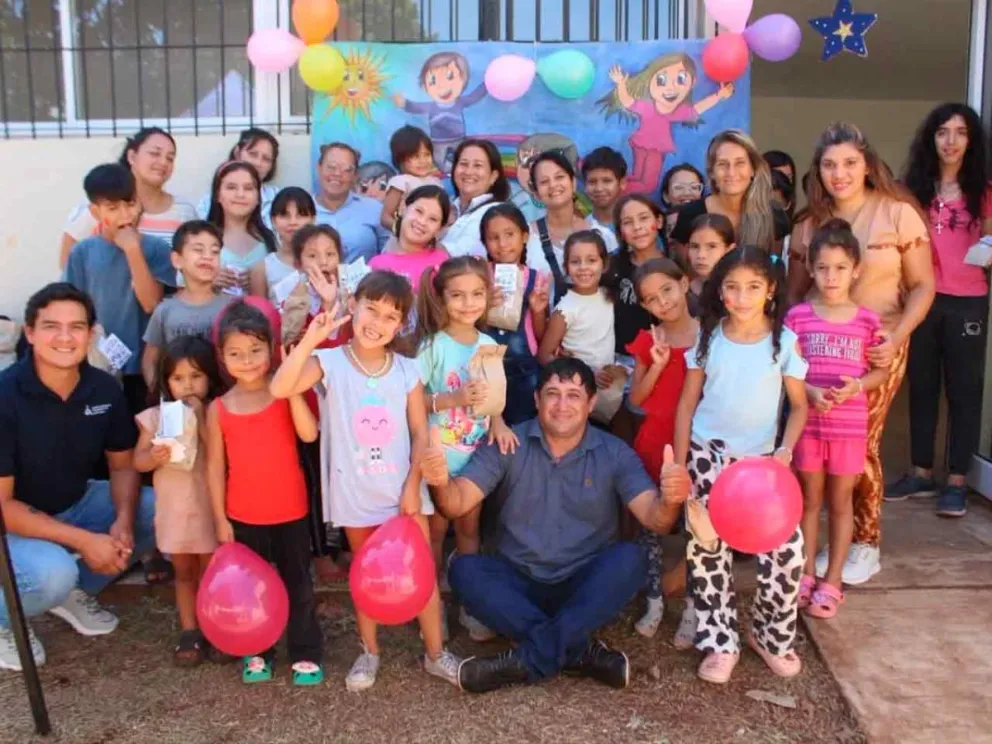Con un taller para niños y adolescentes