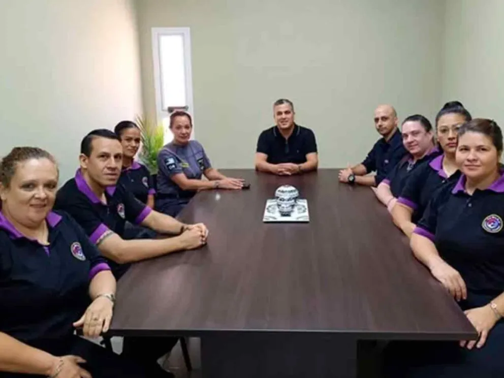 Reunión de trabajo presidida por Valeria Mereles 