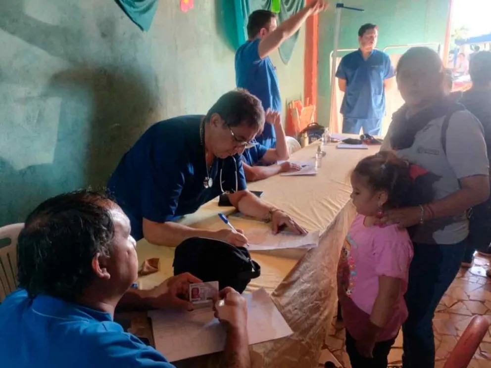 Acercaron múltiples servicios médicos 