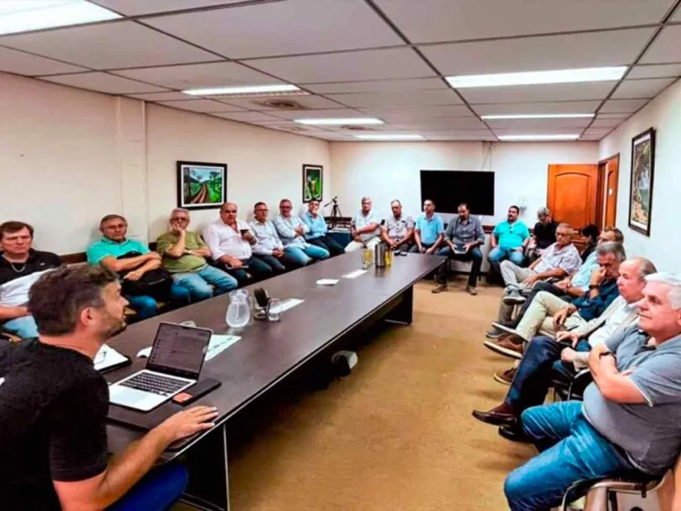 Encuentro encabezado por Facundo López Sartori