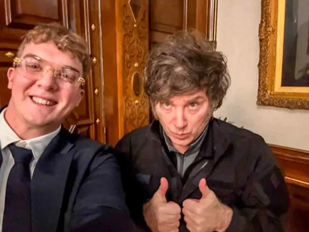 Hayden Davis y Javier Milei