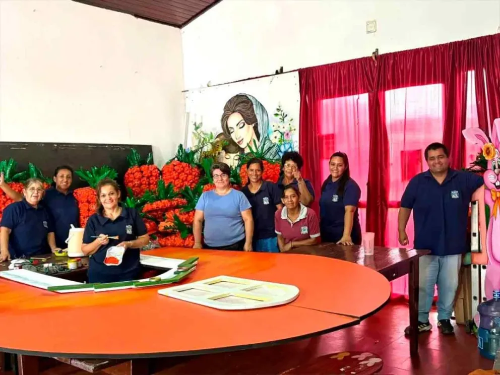 Equipo municipal de ornamentación y diseño