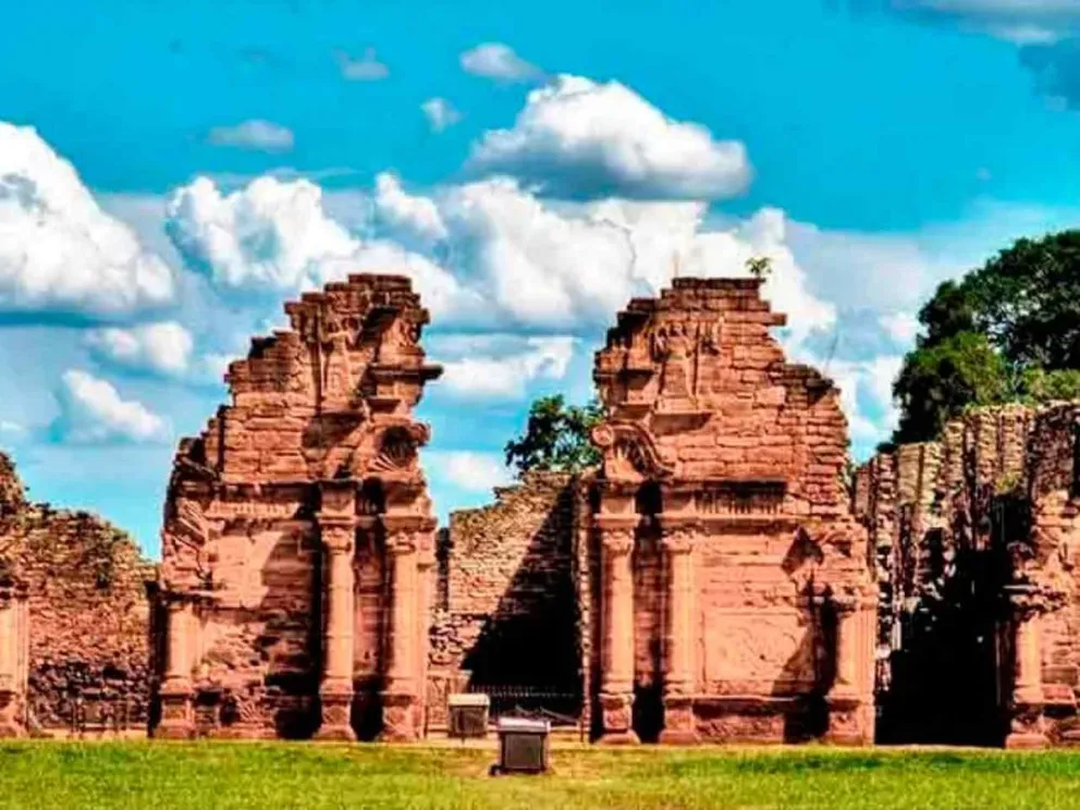 Bajo el lema “Naturaleza Santa”