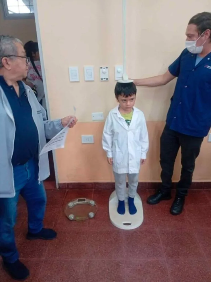 Atenderá a los alumnos de 1.º y 6.º grado