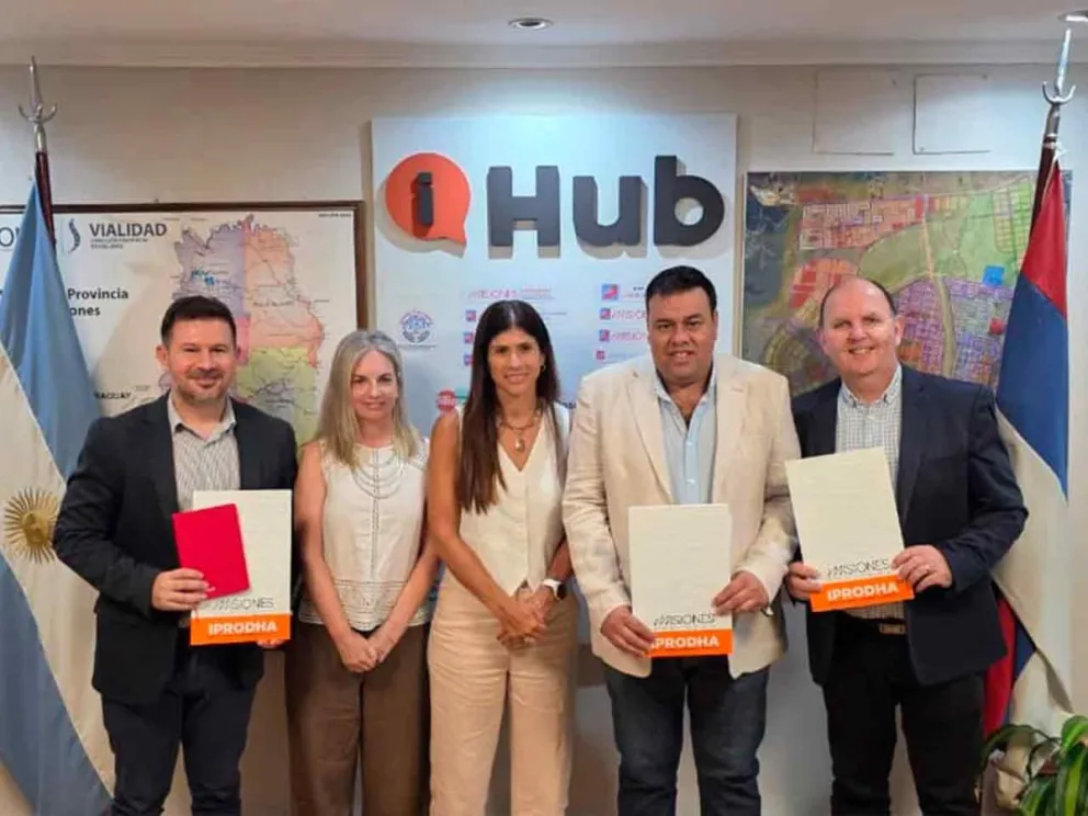 Ramiro Aranda, Juan Pereira y  representantes de Veolia