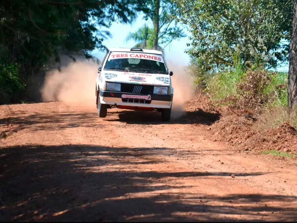 Caminos de Eldorado y Colonia Victoria 