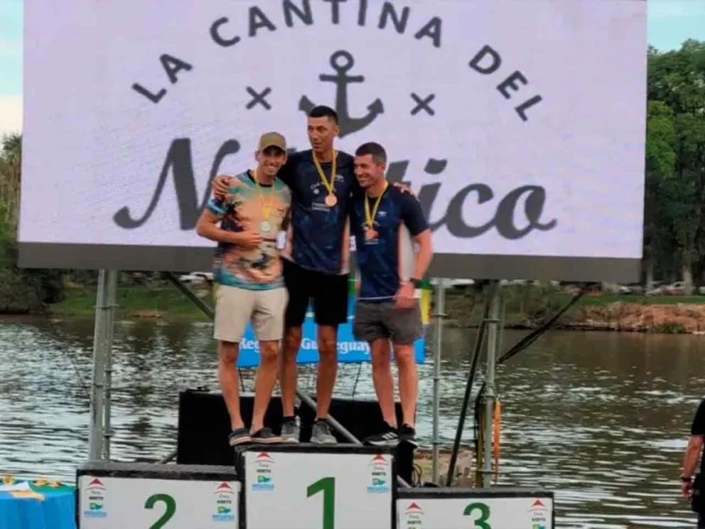 Damián Cardozo en el podio