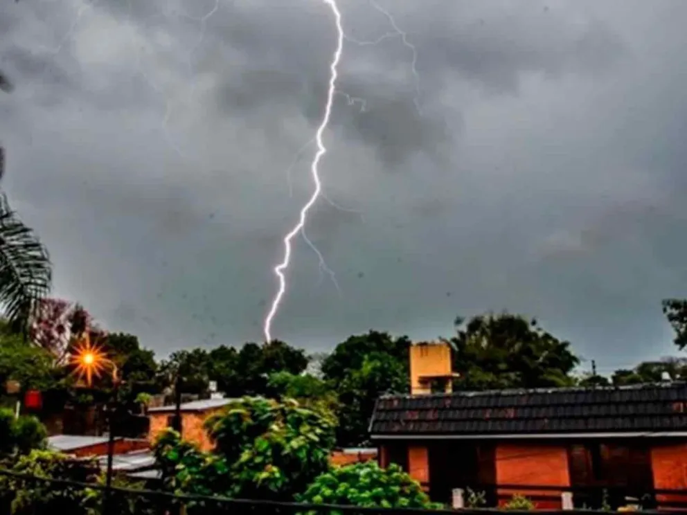 Advertencia de alerta naranja