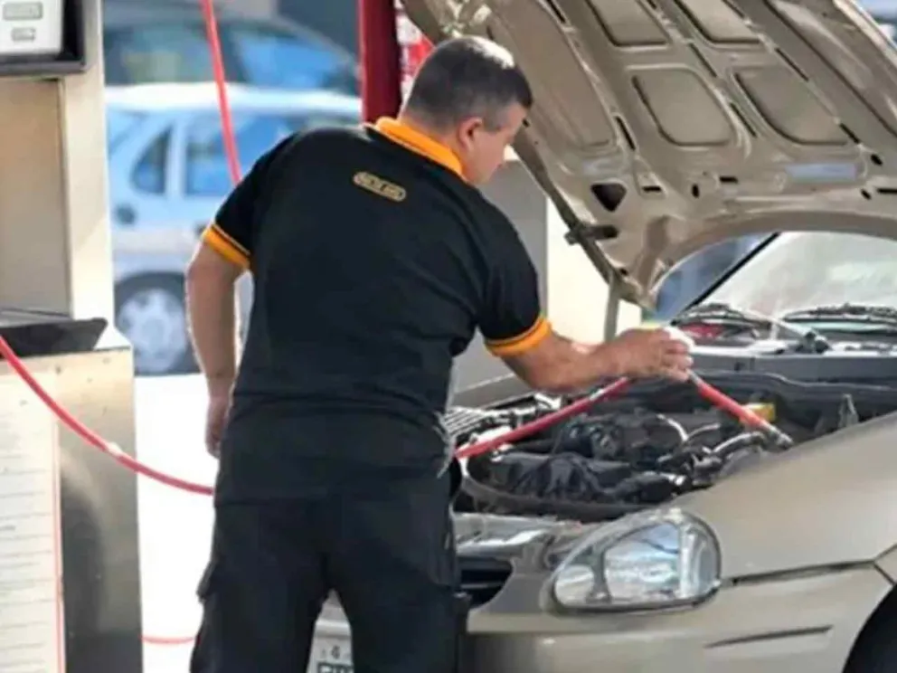 Para reducir gastos: de $2000 lt de nafta a $750mc de GNC 