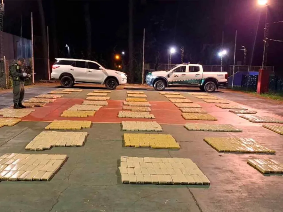 Cargamento millonario incautado de droga distribuida en 1.616 paquetes