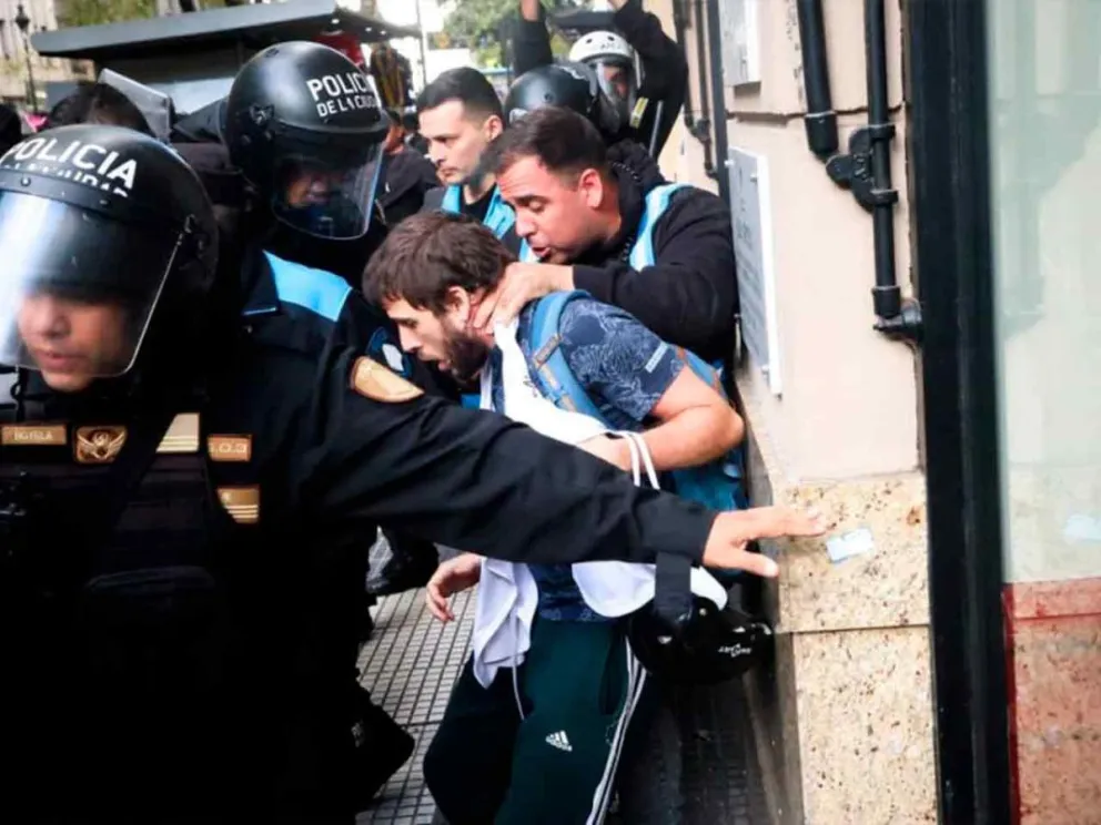 La Policía detuvo a un manifestante