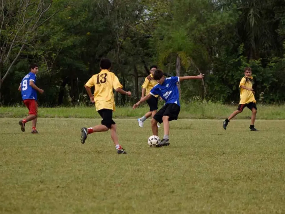 Participan 63 equipos