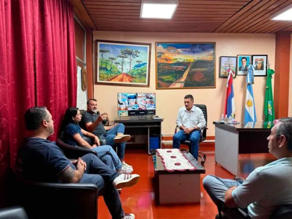 Héctor González y Miguel Dos Santos, en la reunión