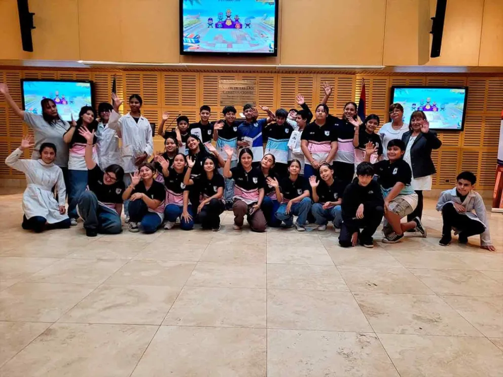 Alumnos de la Escuela N° 527 “El Cabildo”