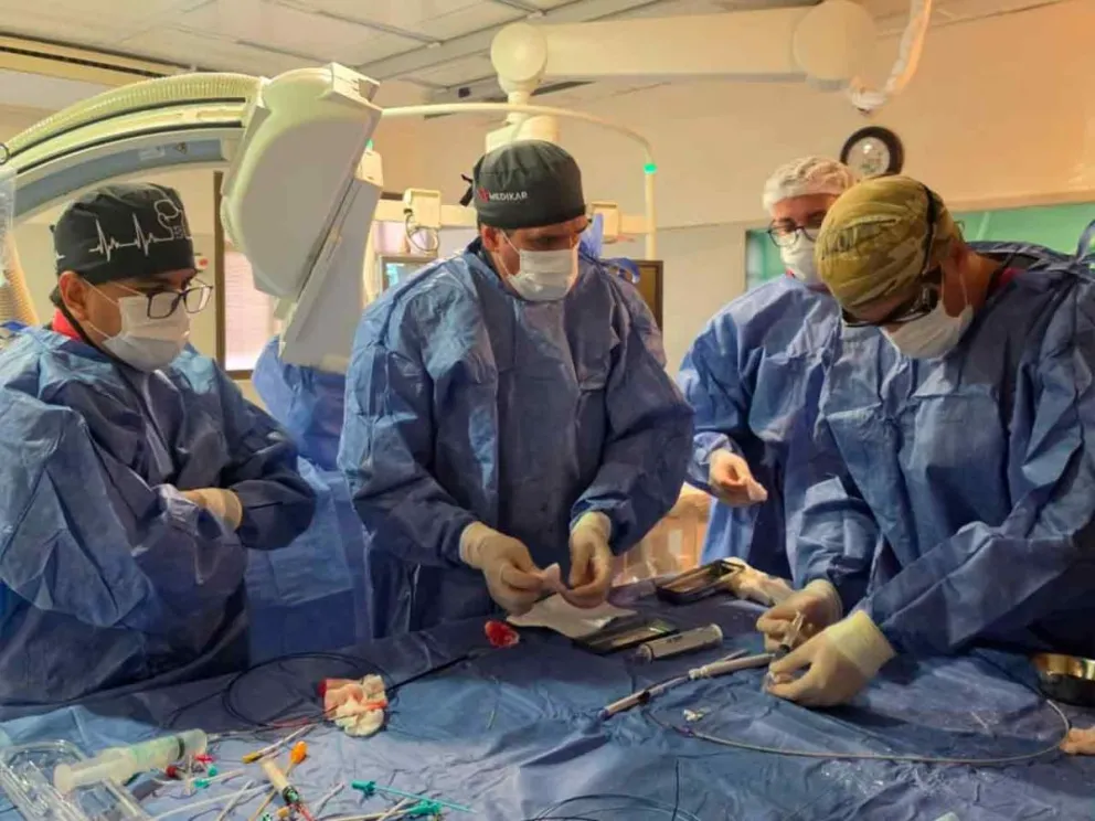 Intervinieron médicos del Servicio de  Patología  Venosas y Hemodinamia