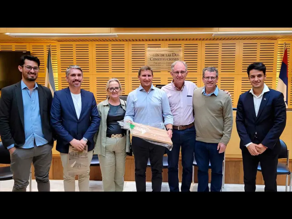 Sebastián Macías con funcionarios y Prefeitos Brasileros