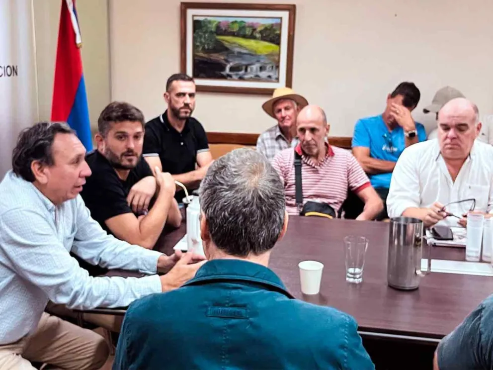 Mesa de trabajo yerbatera en Ministerio del Agro