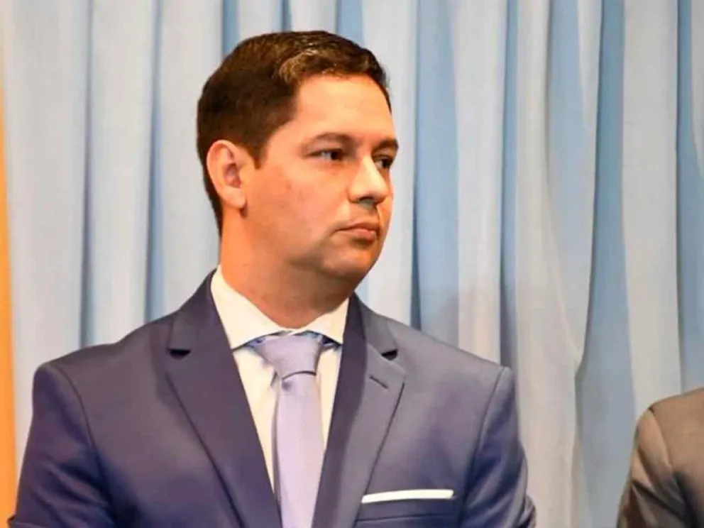 Guillermo De La Cruz