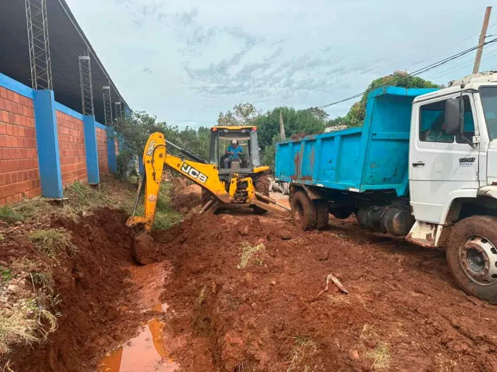 Construcción de cordón cuneta y alcantarillado