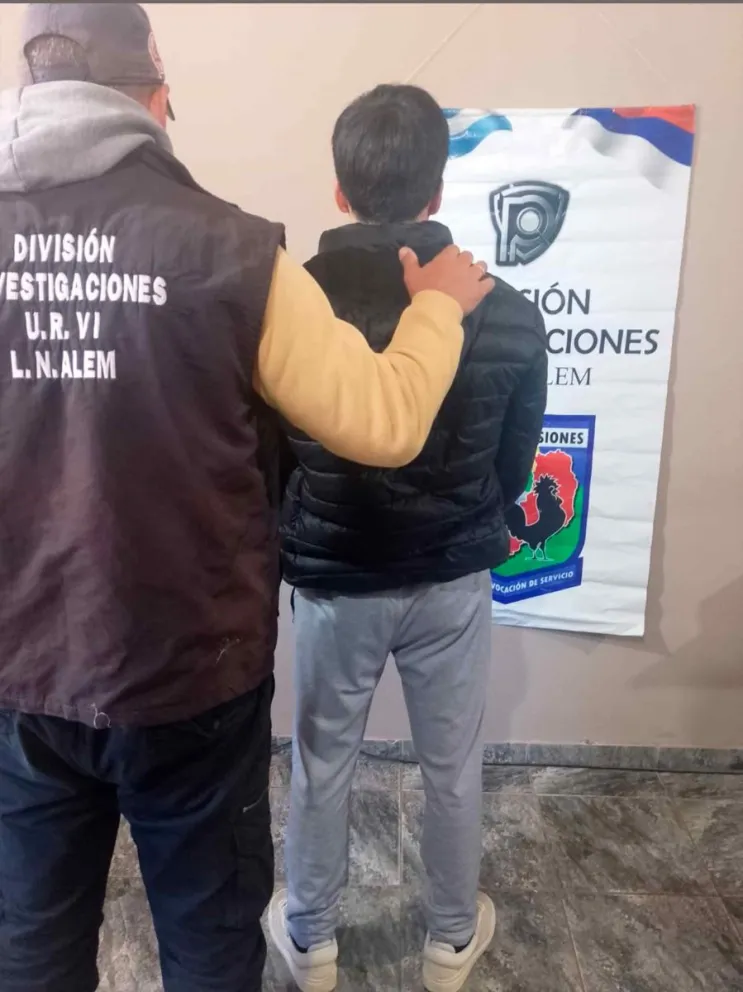 Notificado de la medida judicial en la Comisaría
