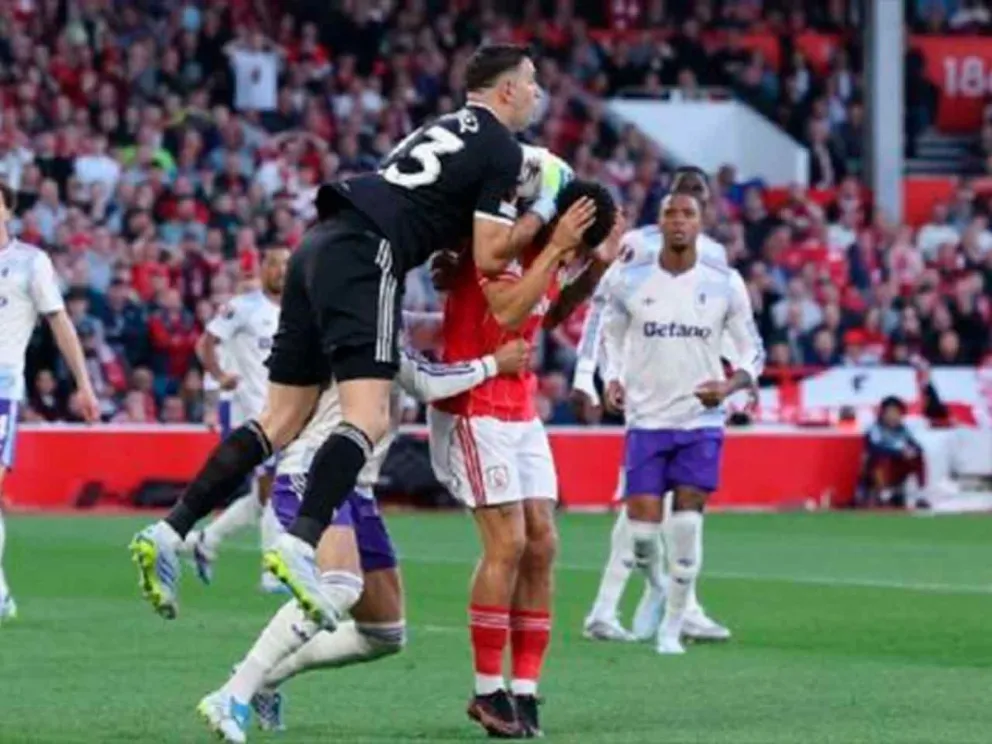 Chris Wood anotó el gol del triunfo