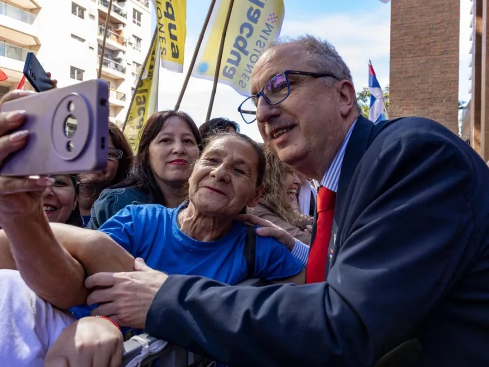 Passalacqua junto a la militancia