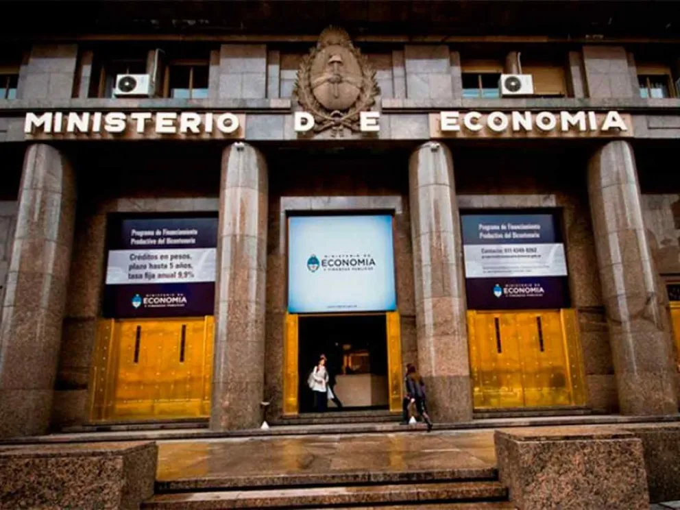 Modificó el Presupuesto con una medida administrativa