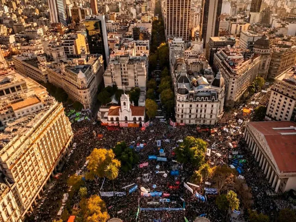 Multitudinaria 4ª Marcha Federal Universitaria