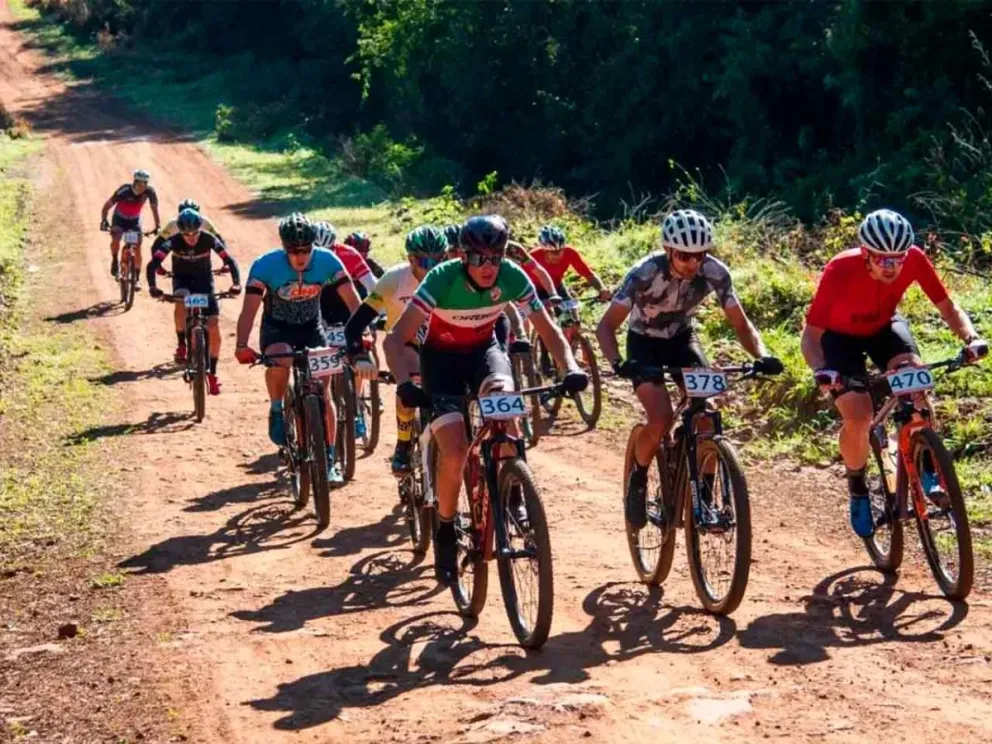 Hoy, el ciclismo de motaña a pura adrenalina