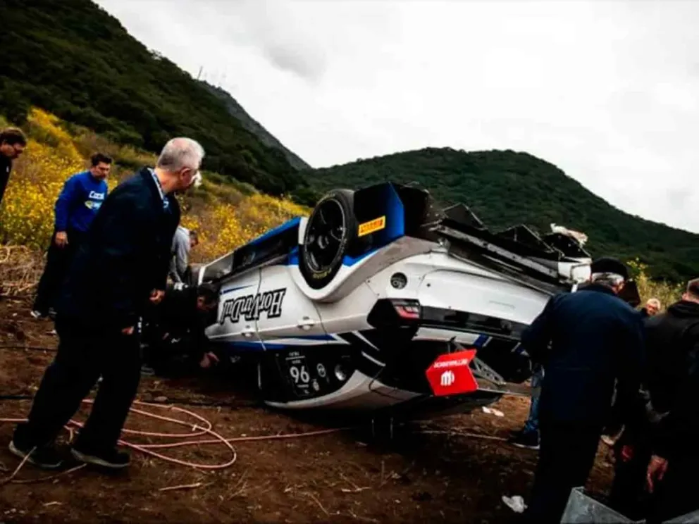 Perdió el control de su Volkswagen Nivus