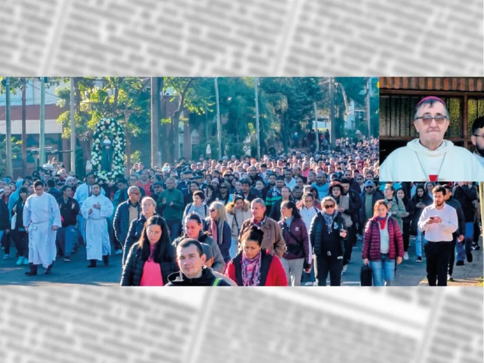 La feligresía católica peregrinó para pedir y agradecer a Santa Rita