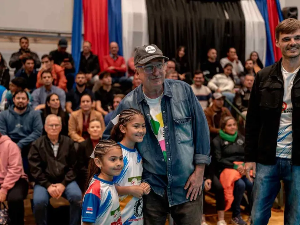 El Gobernador, pequeñas promesas deportivas y Aldo Steinhorst
