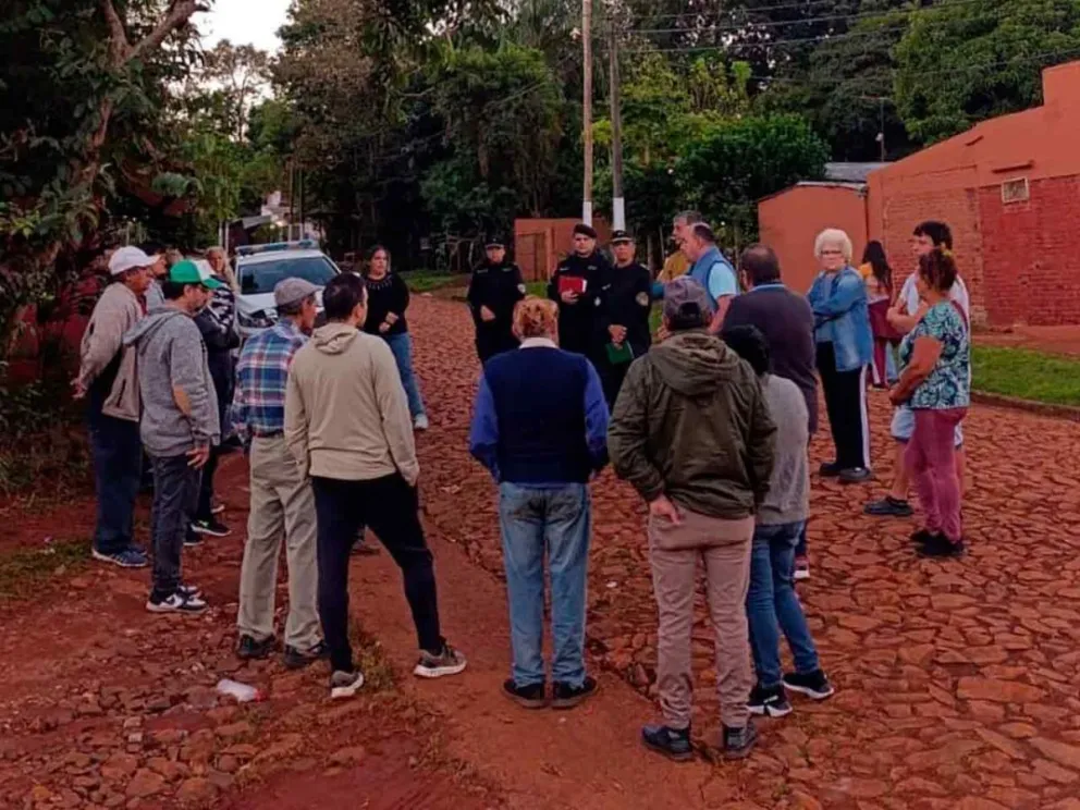 Desarrolla caminatas barriales
