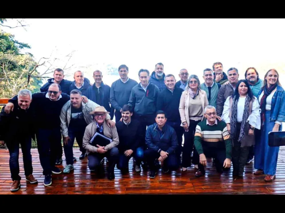 Ministros, funcionarios provinciales e intendentes presentes